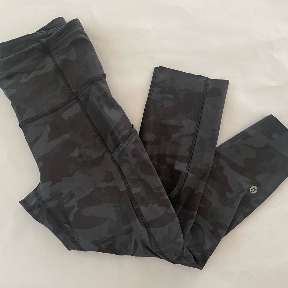 Fast and free leggings